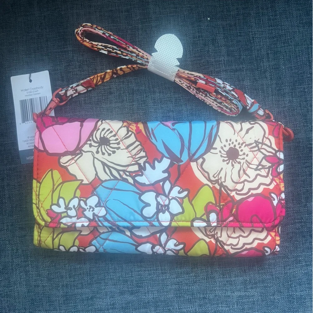 NWT Vera Bradley Midday Garden Wallet Crossbody Bag. Ultralight.